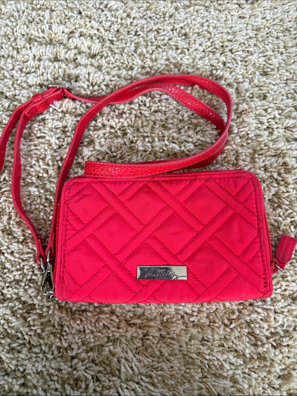 Vera Bradley Georgia Canyon sunset Bright Red Quilted Crossbody Wallet/crossbody - Picture 1 of 3